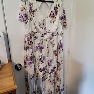 Torrid White Floral Maxi Dress